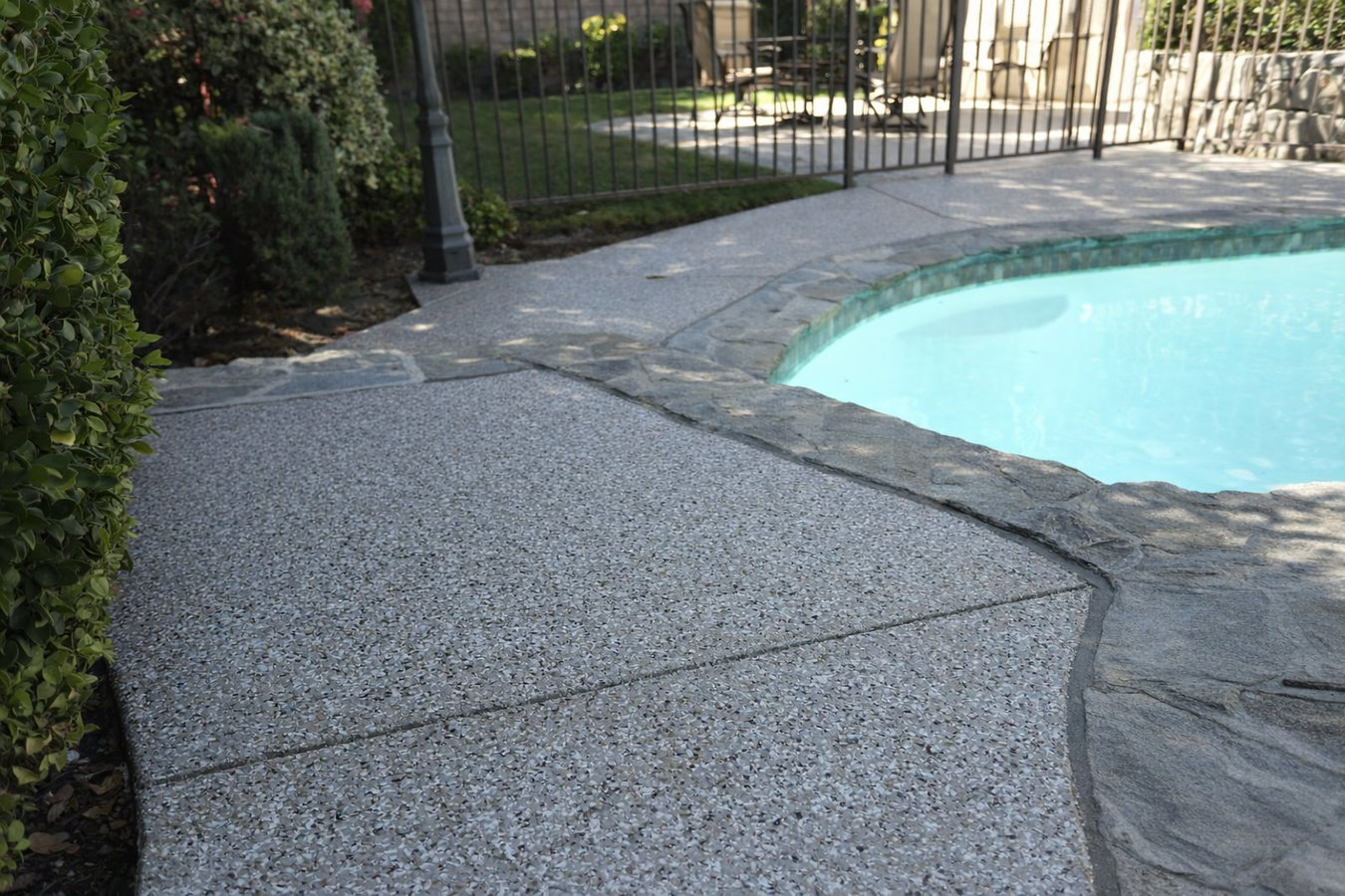 Concrete pool decks in Tustin, CA